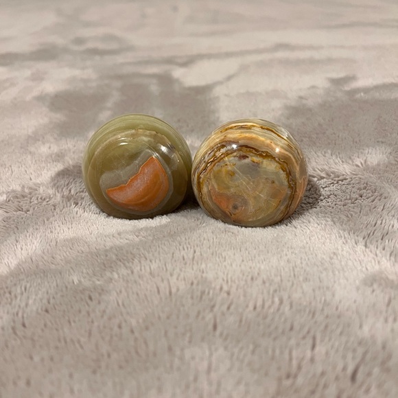 Two Small Natural Stone Round Vases - Picture 4 of 4